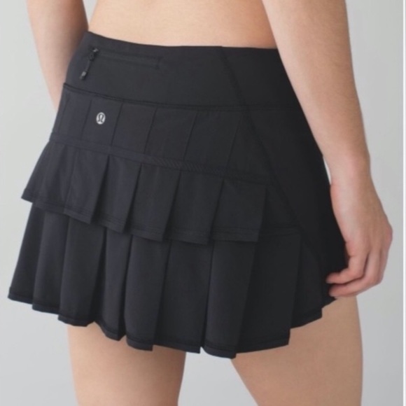 lululemon athletica Pants - Lululemon Run Pace Setter Pleated Black Tennis / Golf Skirt Sz 2T skort
